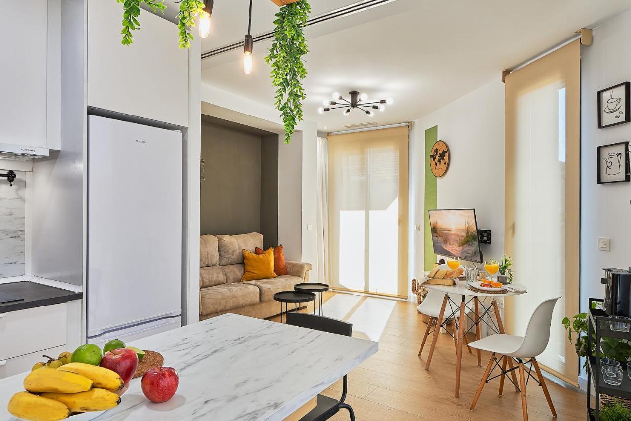 Sunny Elite Apartment มาลากา ภายนอก รูปภาพ