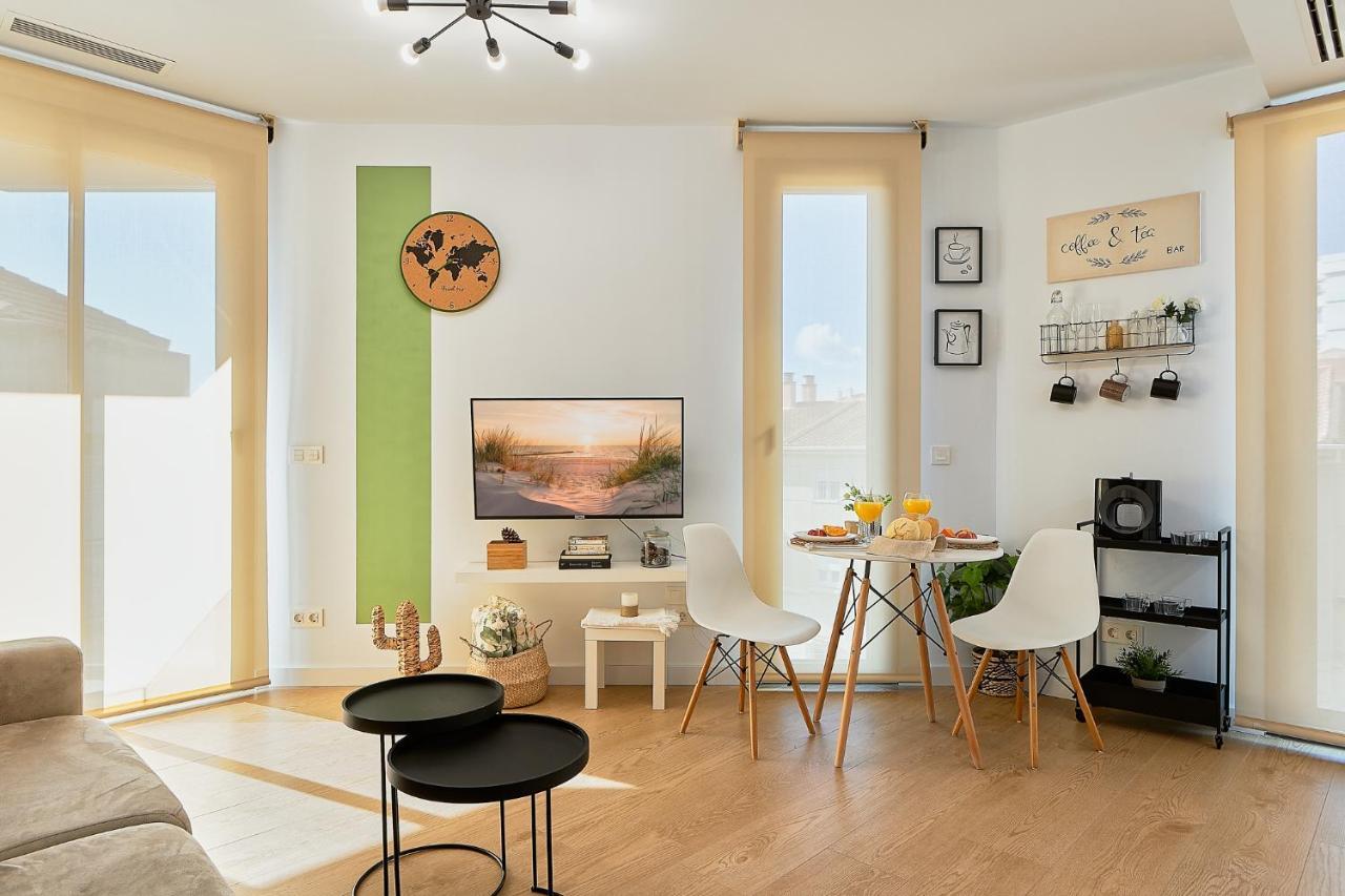 Sunny Elite Apartment มาลากา ภายนอก รูปภาพ